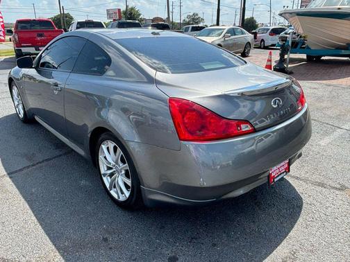 2014 INFINITI Q60 Journey