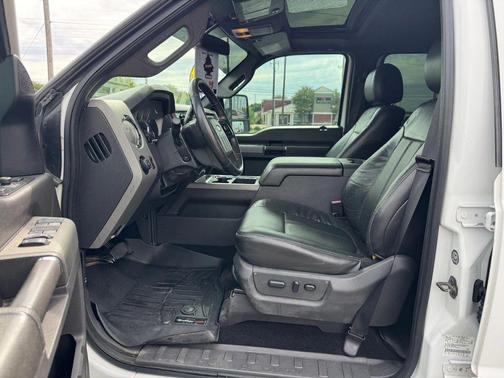 2012 Ford F-250 Lariat