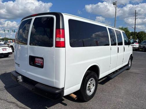 2016 Chevrolet Express 3500 LS