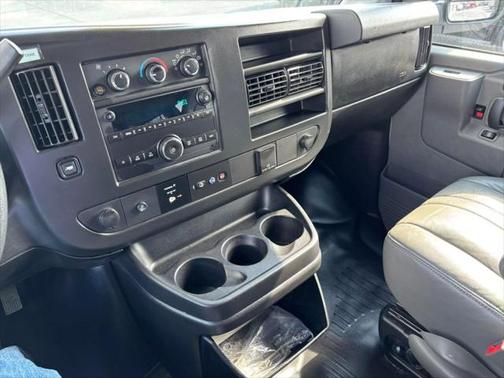 2016 Chevrolet Express 3500 LS