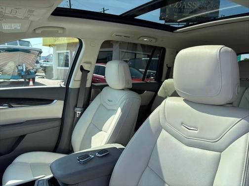 2021 Cadillac XT6 Premium Luxury FWD