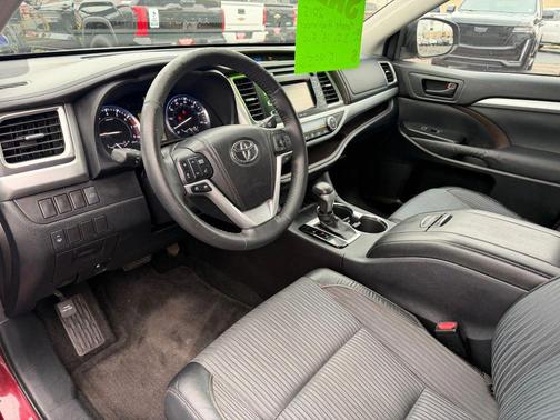 2015 Toyota Highlander LE Plus