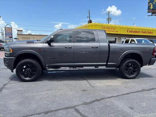 2020 RAM 2500 Laramie Mega Cab 4X4 6'4' Box