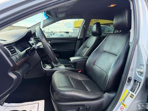 Celestial Silver Metallic 2015 Toyota Camry LE