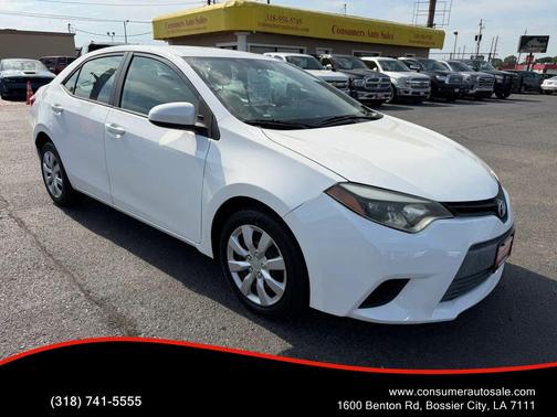 Super White 2015 Toyota Corolla LE Plus