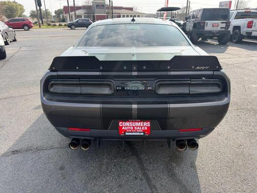 2015 Dodge Challenger SRT 392