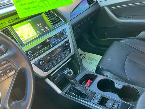 2016 Hyundai SONATA Limited