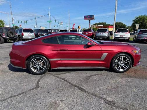 2016 Ford Mustang EcoBoost Premium