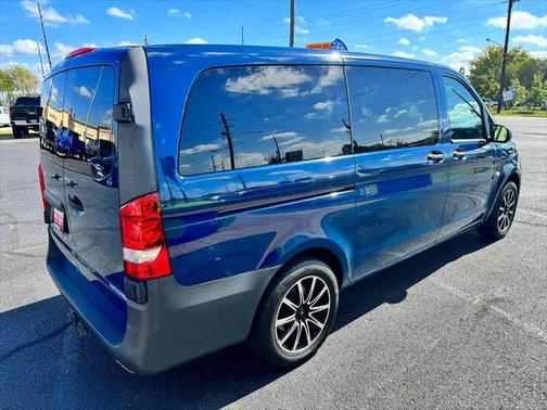 2016 Mercedes-Benz Metris Base