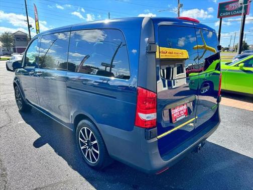 2016 Mercedes-Benz Metris Base