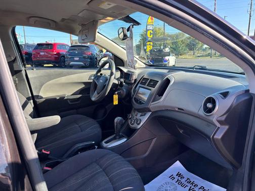 2015 Chevrolet Sonic LT