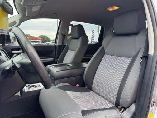 2015 Toyota Tundra SR5
