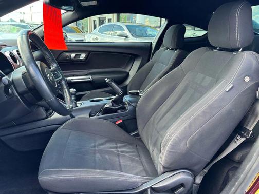 2018 Ford Mustang EcoBoost