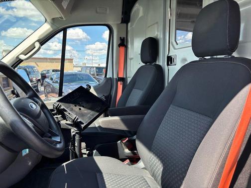 2021 Ford Transit-350 Base