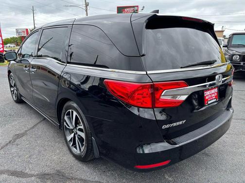 2018 Honda Odyssey Elite