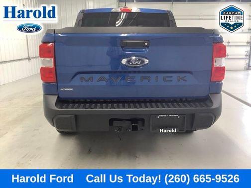 Blue Metallic 2023 Ford Maverick Lariat