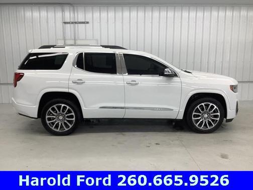 2021 GMC Acadia Denali
