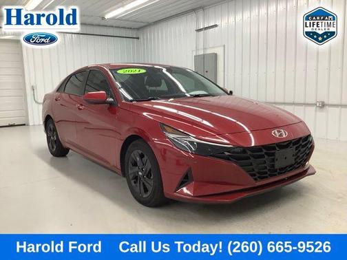 Scarlet Red Pearl 2021 Hyundai ELANTRA SEL