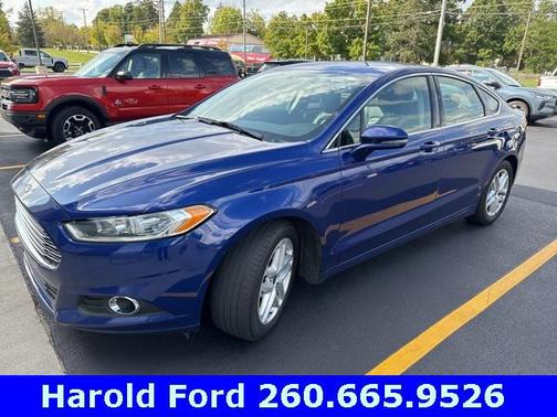 2014 Ford Fusion SE