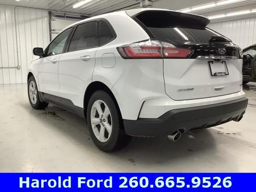 2020 Ford Edge SE