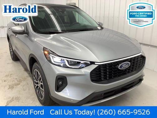 ICONIC SILVER METALLIC 2024 Ford Escape PHEV SE