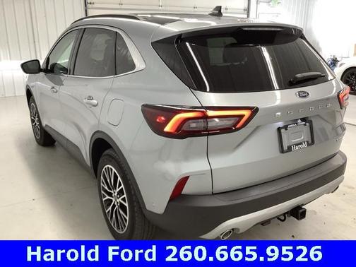 2024 Ford Escape PHEV SE