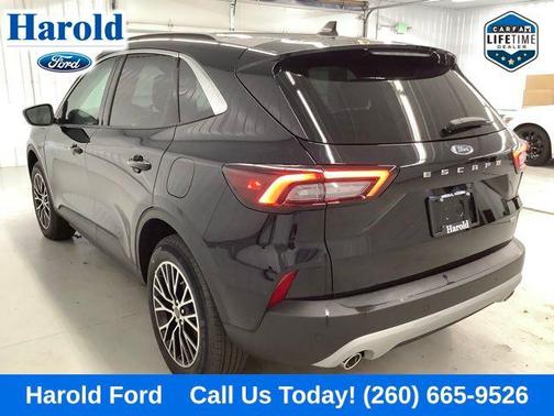 2024 Ford Escape PHEV SE