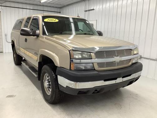 2004 Chevrolet Silverado 2500 LT H/D Extended Cab