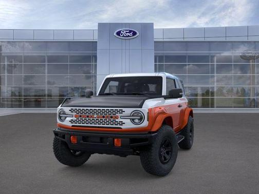 OXFORD WHITE 2025 Ford Bronco Stroppe Edition