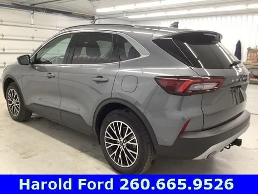 2024 Ford Escape PHEV SE