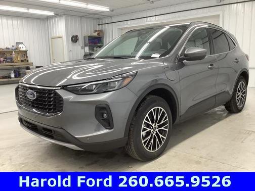 2024 Ford Escape PHEV SE
