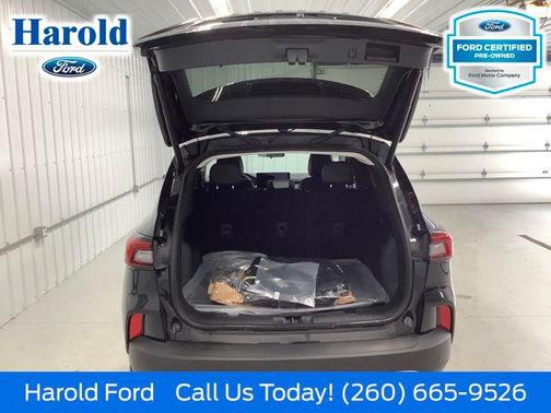 AGATE BLACK METALLIC 2024 Ford Escape PHEV SE