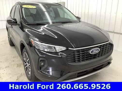 2024 Ford Escape PHEV SE