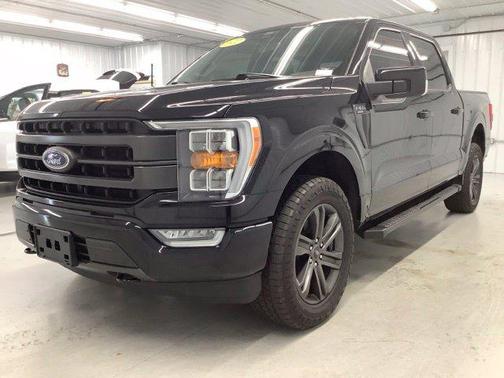 Black Metallic 2022 Ford F-150 Lariat