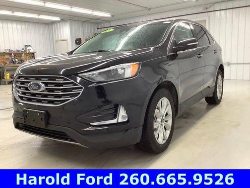 2022 Ford Edge Titanium