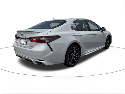 Gray 2024 Toyota Camry SE