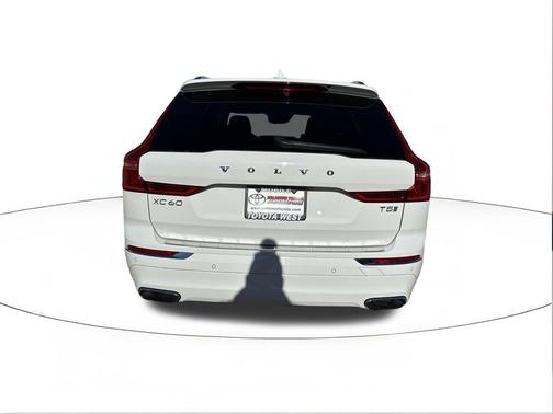 2020 Volvo XC60 T5 Inscription