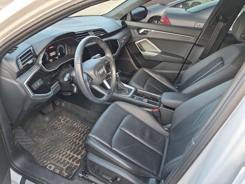 2021 Audi Q3 45 S line Premium Plus