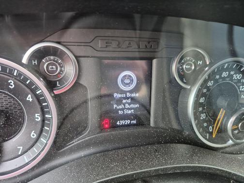 2022 RAM 1500 Big Horn/Lone Star