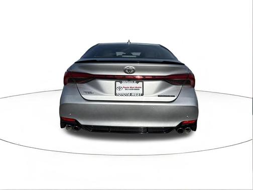 Celestial Silver Metallic 2019 Toyota Avalon Touring