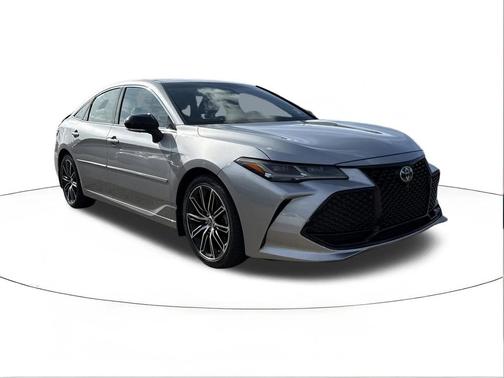 Celestial Silver Metallic 2019 Toyota Avalon Touring