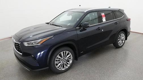 2026 Toyota Highlander Hybrid Platinum