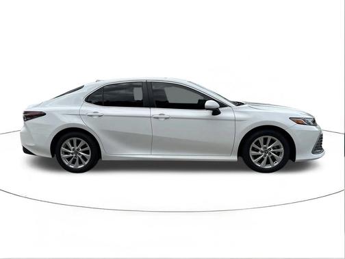 Ice Cap 2023 Toyota Camry LE