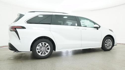 White 2026 Toyota Sienna XLE