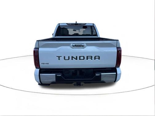 2023 Toyota Tundra Hybrid Capstone