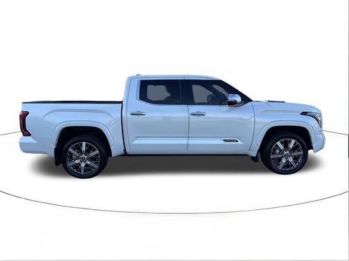 2023 Toyota Tundra Hybrid Capstone