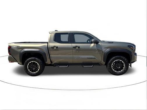 2025 Toyota Tacoma Hybrid TRD Off Road