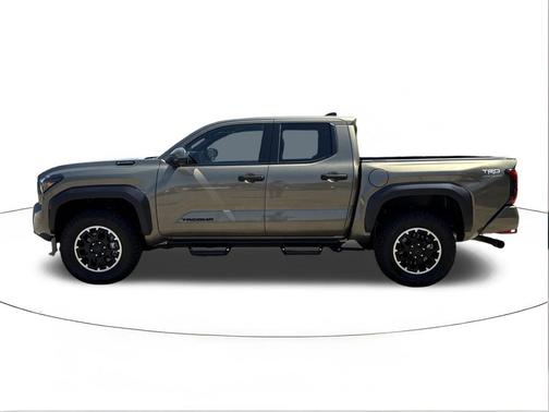 2025 Toyota Tacoma Hybrid TRD Off Road