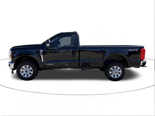 Agate Black Metallic 2024 Ford F-350 XLT