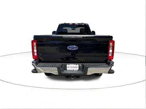 Agate Black Metallic 2024 Ford F-350 XLT